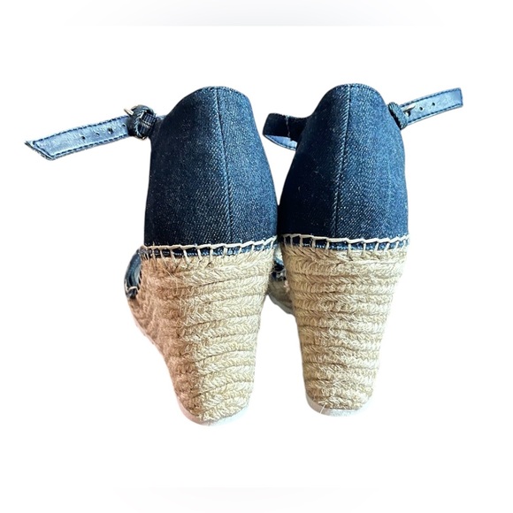 NWT Marc Fisher Karli Navy Blue Canvas Denim Espadrille Wedges 9M, Sandals Strap - Picture 5 of 10